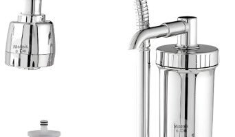 torneira com filtro gourmet de tubo flexível e bica móvel cromada